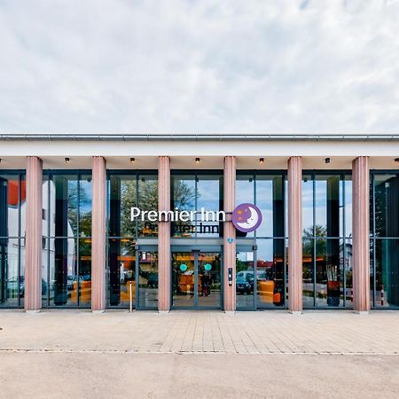 Premier Inn Muenchen Airport Sued Халбергмос Екстериор снимка